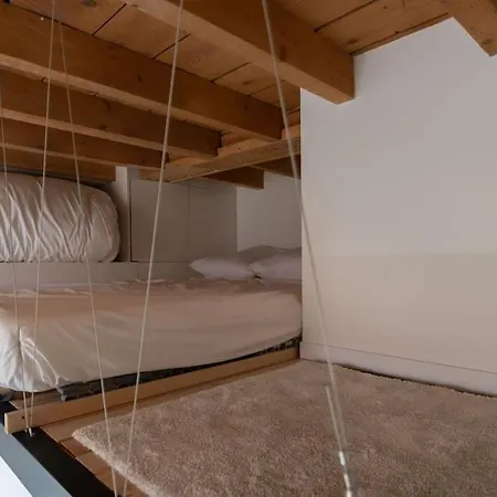 Cabana & Studio Duplex Parilly - Metro 5 Minutes Appartement