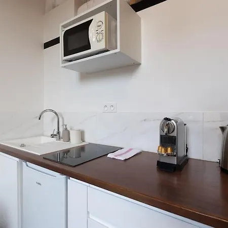 Appartement Cabana & Studio Duplex Parilly - Metro 5 Minutes